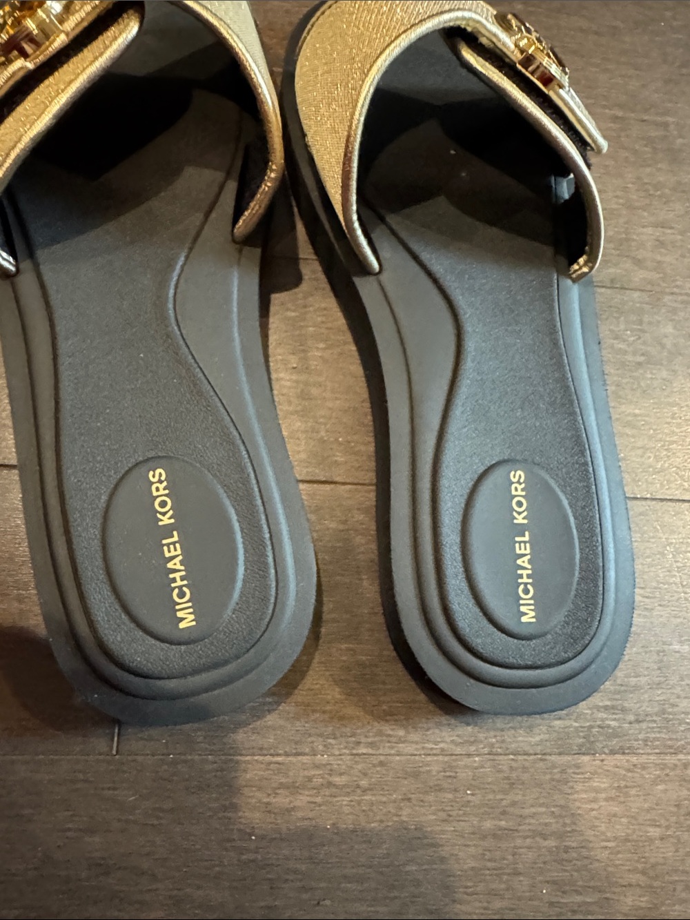 NWOT MICHAEL Michael Kors Women's MK Logo Glitter Sandals - Picture 4 of 5